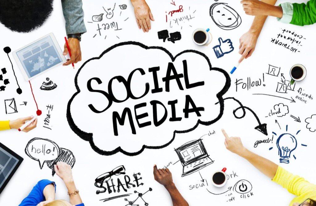 Social Media Management: Managing social media accounts, creating content calendars, scheduling posts, and engaging with the audience to build brand presence. in lebanon
